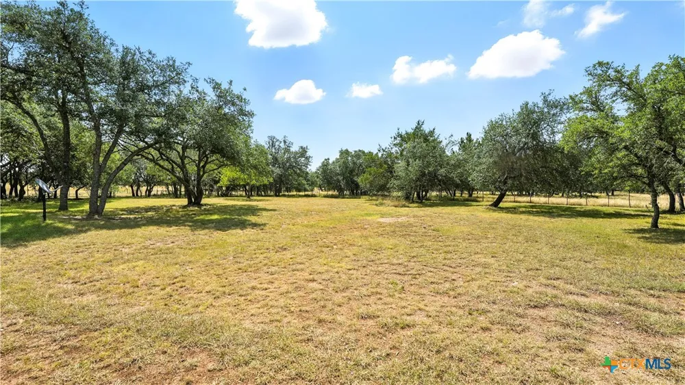 220 Lanier Ranch Road Driftwood, TX 78619