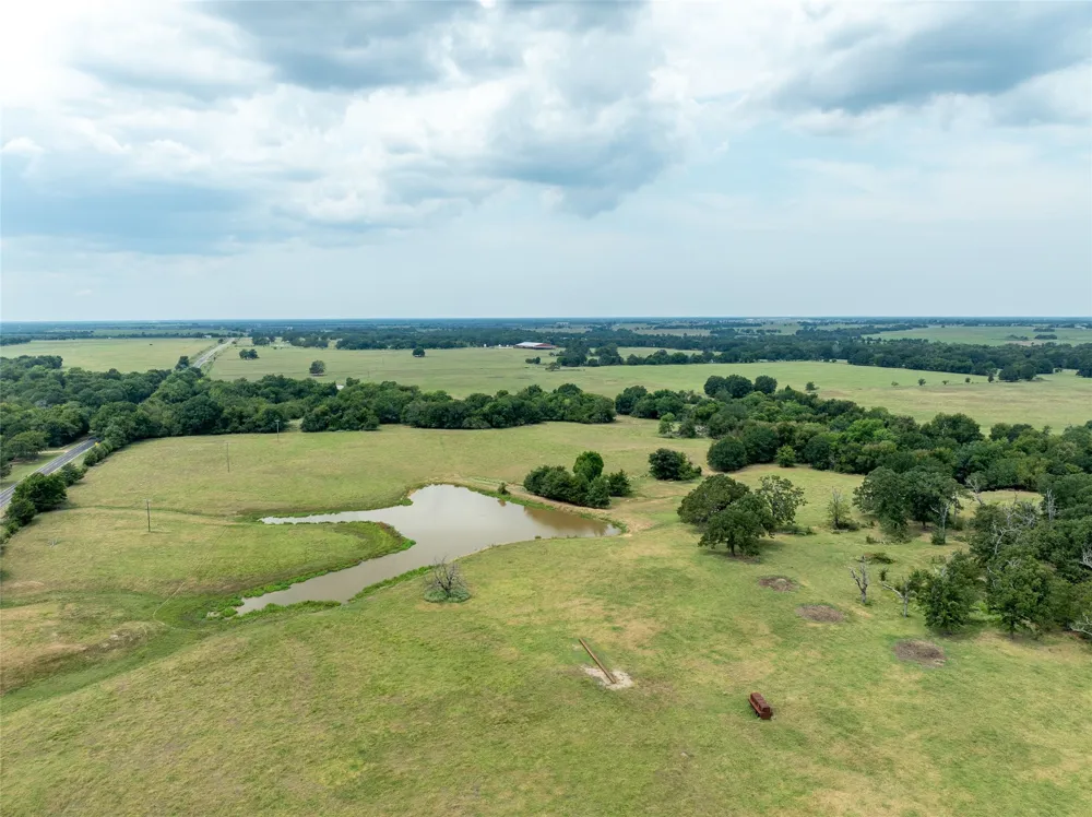 82 W Brookston, TX 75421