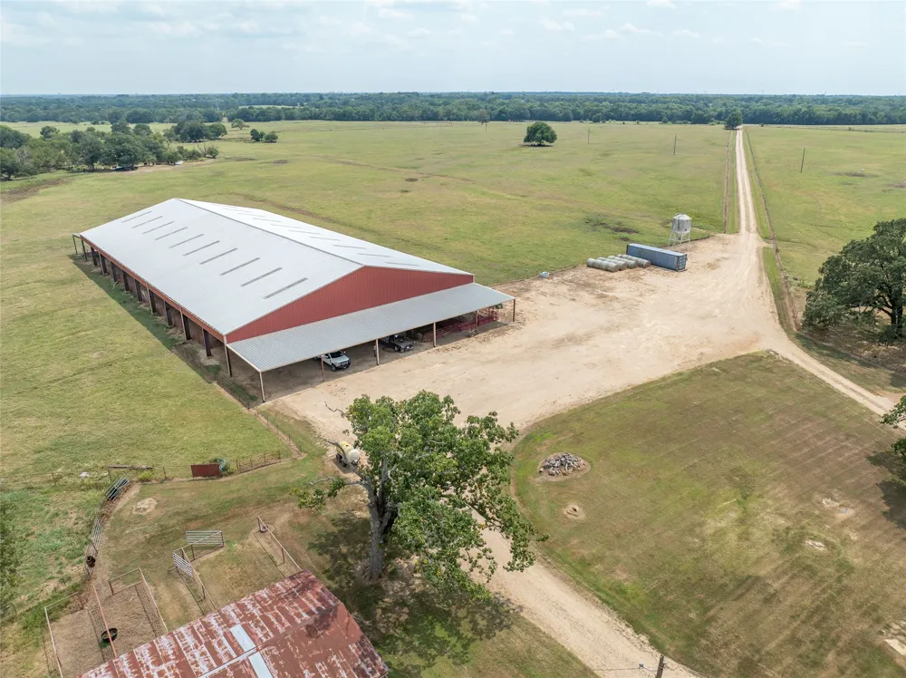 82 W Brookston, TX 75421