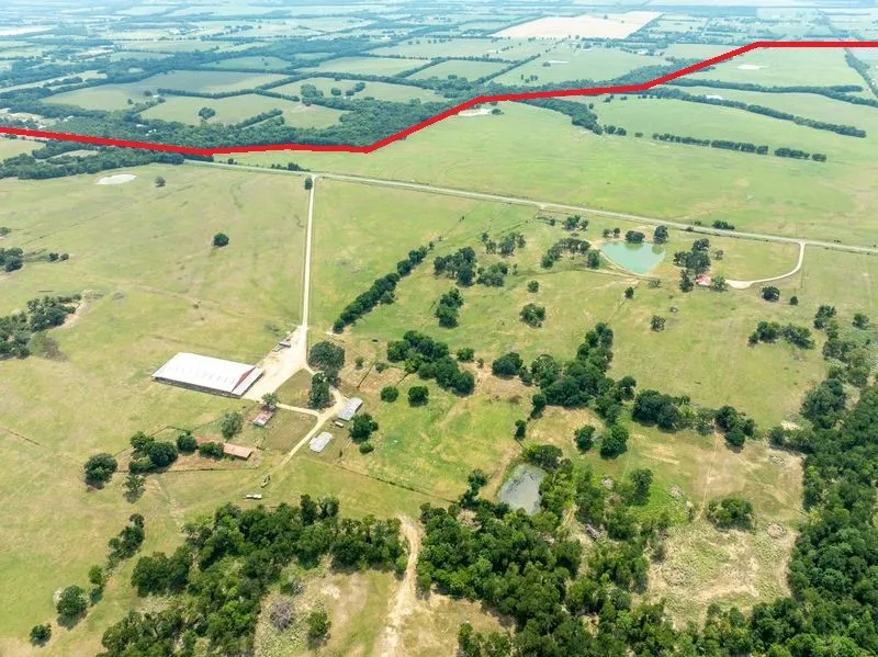 82 W Brookston, TX 75421