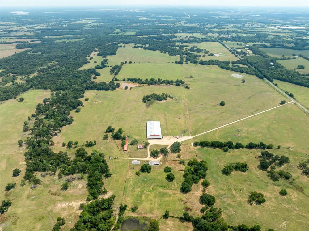 82 W Brookston, TX 75421