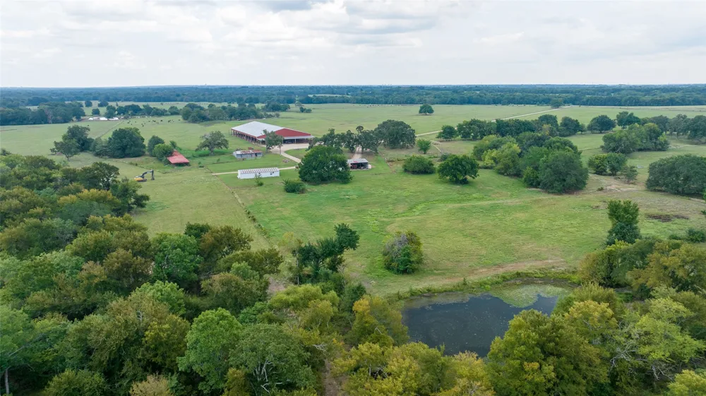 82 W Brookston, TX 75421