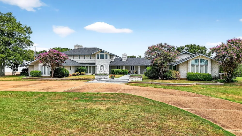2887 Liberty Road Gordonville, TX 76245