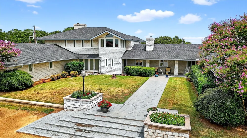 2887 Liberty Road Gordonville, TX 76245