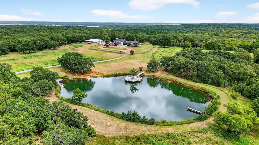 2887 Liberty Road Gordonville, TX 76245