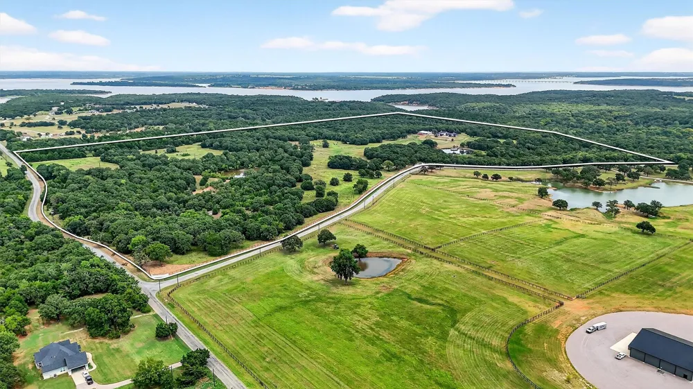 2887 Liberty Road Gordonville, TX 76245