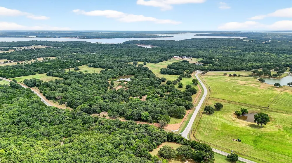 2887 Liberty Road Gordonville, TX 76245