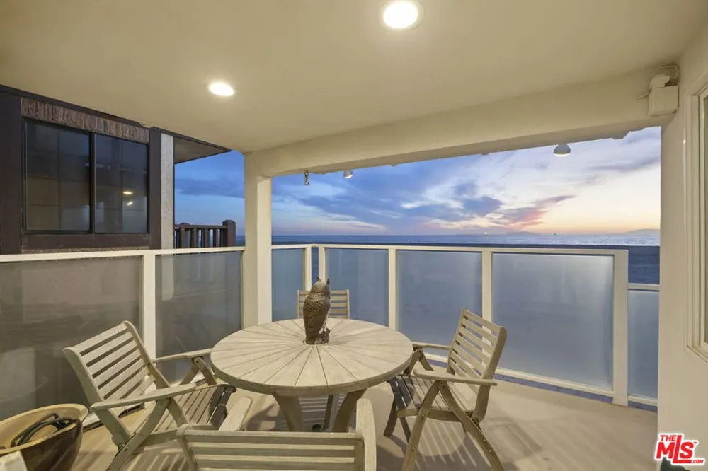 1005 Ocean Drive Oxnard, CA 93035