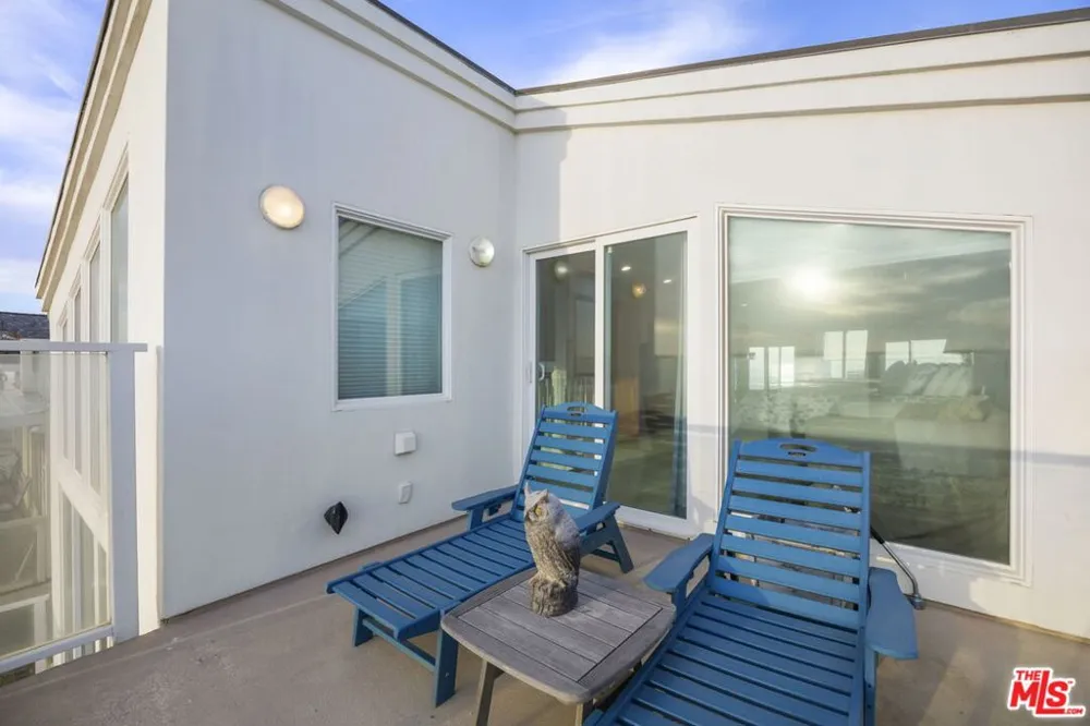 1005 Ocean Drive Oxnard, CA 93035