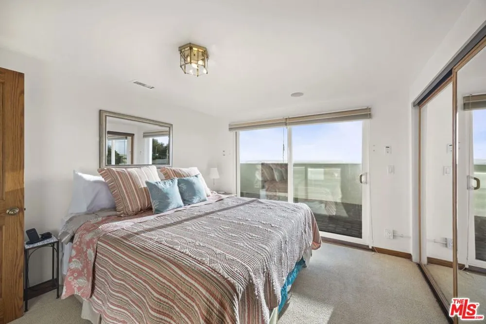 1005 Ocean Drive Oxnard, CA 93035