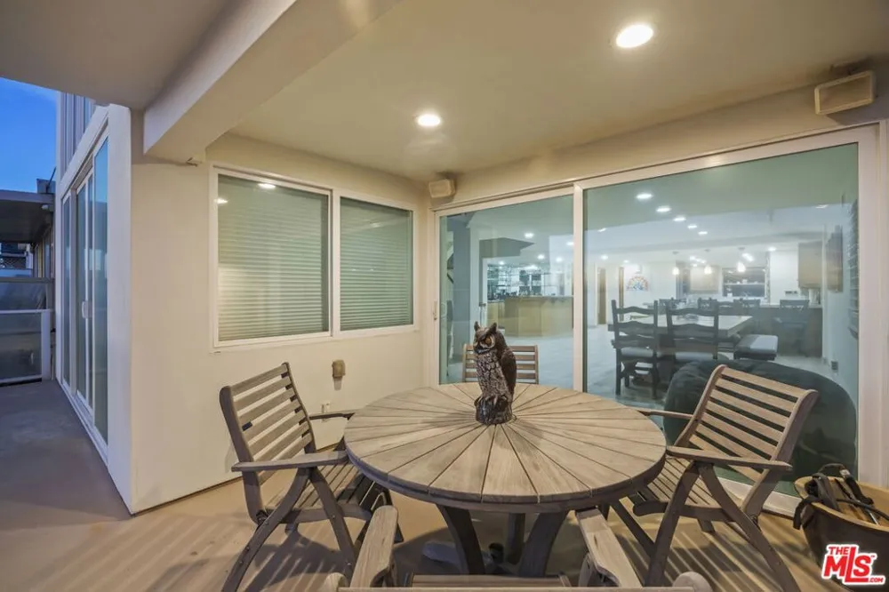 1005 Ocean Drive Oxnard, CA 93035