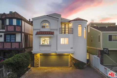 1005 Ocean Drive