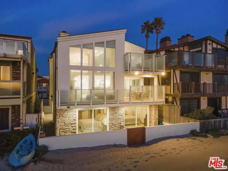 1005 Ocean Drive Oxnard, CA 93035