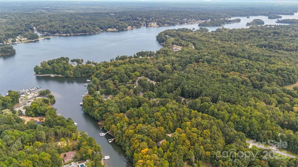 8068 Summit Ridge Drive Catawba, NC 28609