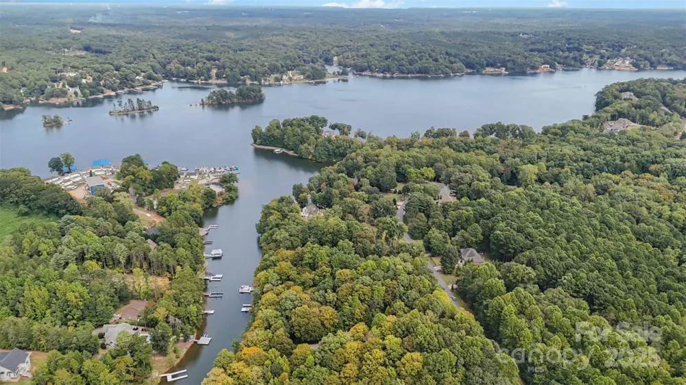 8068 Summit Ridge Drive Catawba, NC 28609