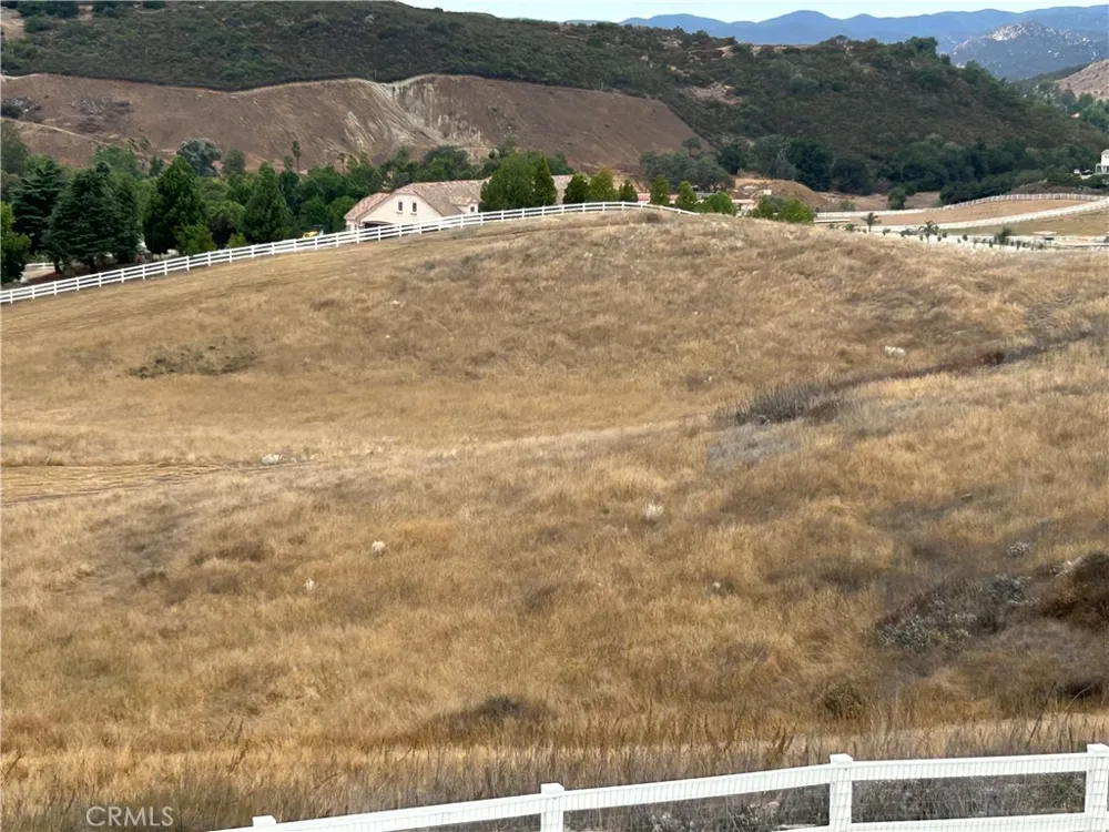 Vista Flora Rd. Murrieta, CA 92562