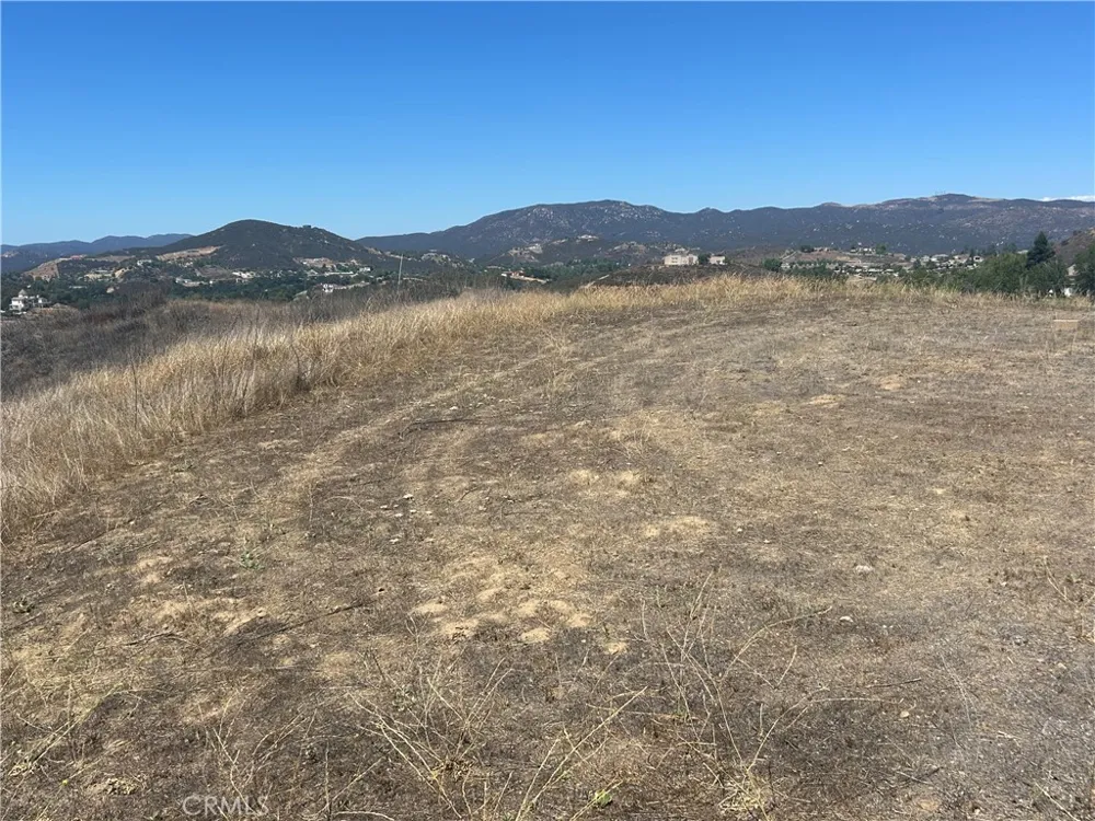 Vista Flora Rd. Murrieta, CA 92562