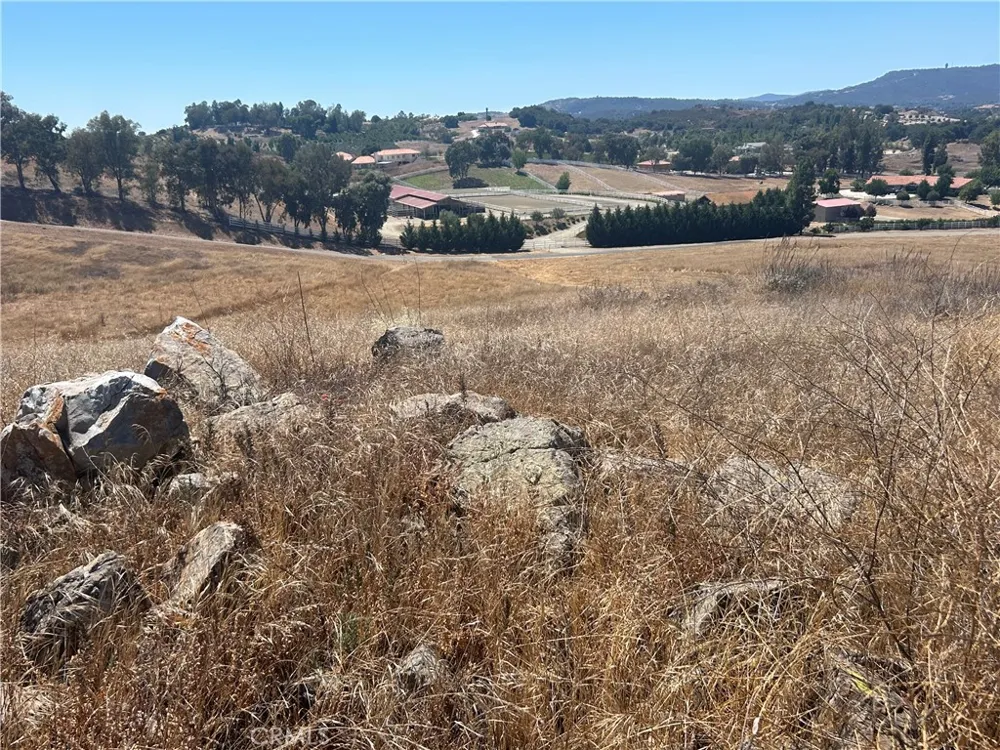 Vista Flora Rd. Murrieta, CA 92562