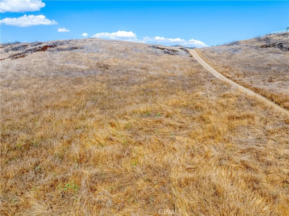 Vista Flora Rd. Murrieta, CA 92562