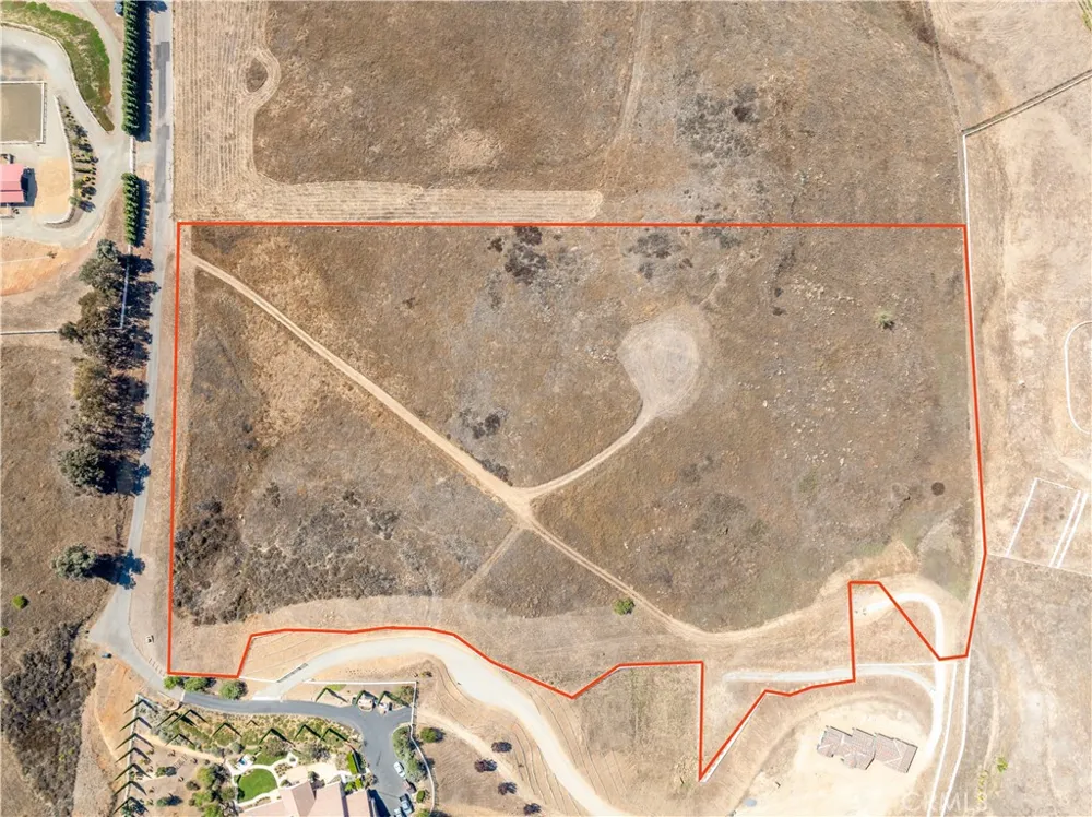 Vista Flora Rd. Murrieta, CA 92562