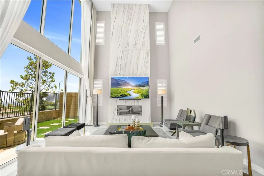 745 Alder Way Montebello, CA 90640