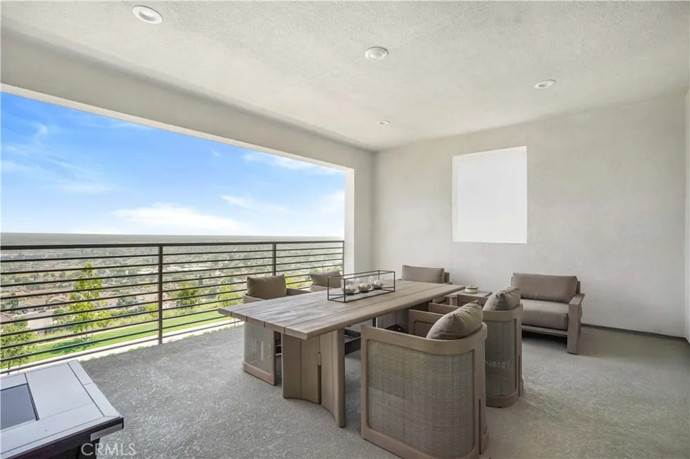 745 Alder Way Montebello, CA 90640