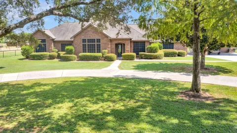 4148 Skinner Lane