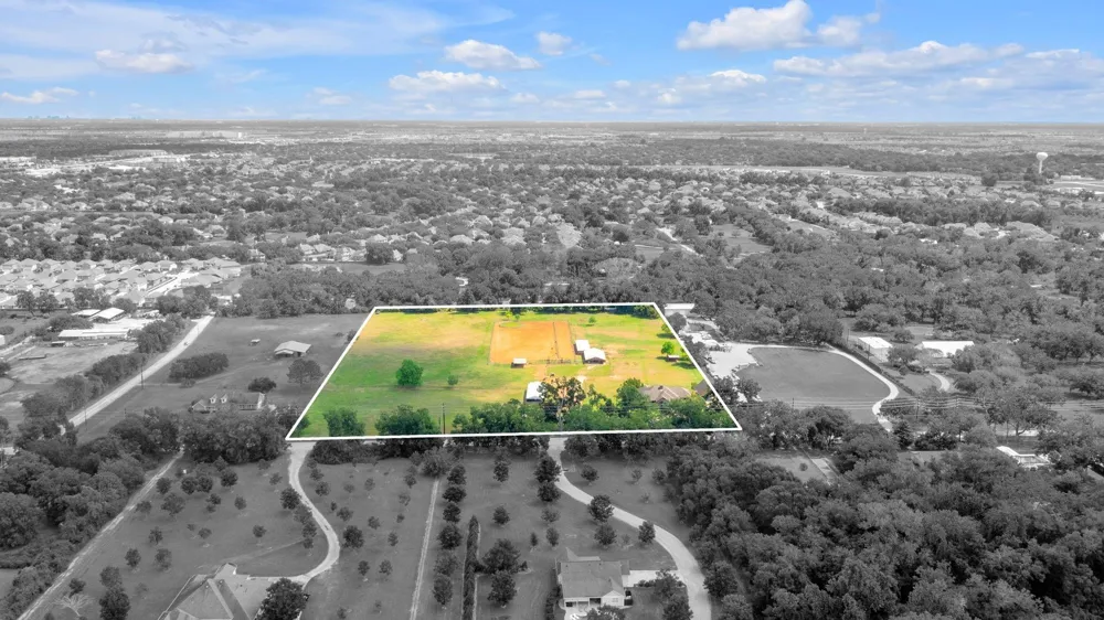 4148 Skinner Lane Richmond, TX 77406