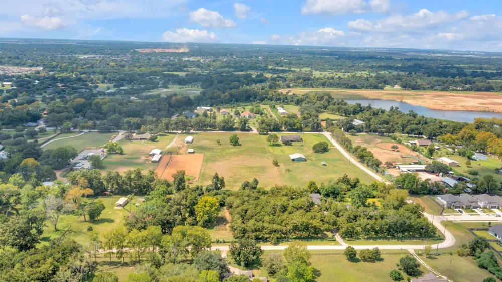 4148 Skinner Lane Richmond, TX 77406
