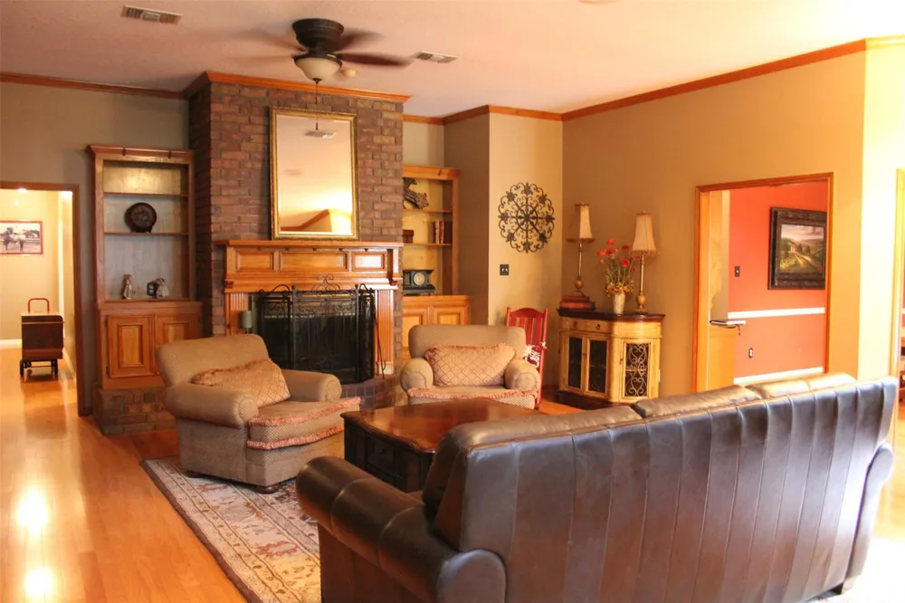 4148 Skinner Lane Richmond, TX 77406