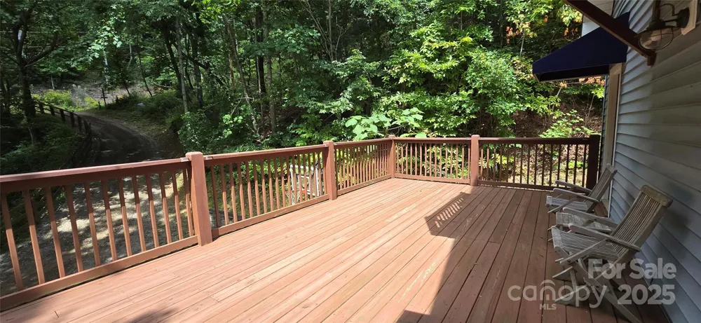 607 Rocky Top Trail Barnardsville, NC 28709