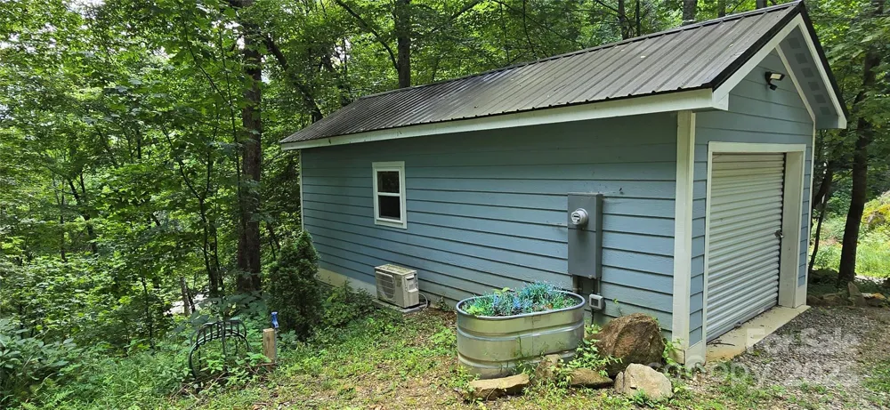 607 Rocky Top Trail Barnardsville, NC 28709