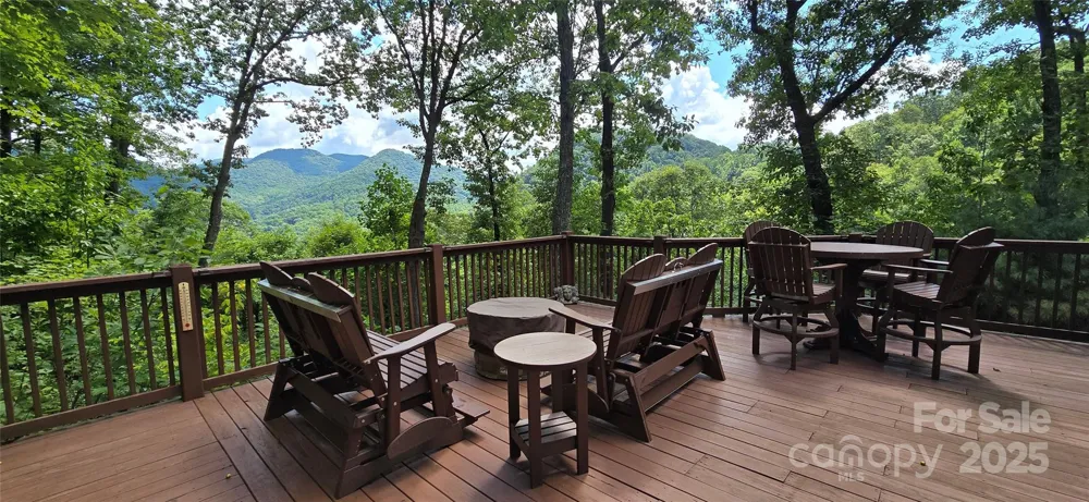 607 Rocky Top Trail Barnardsville, NC 28709