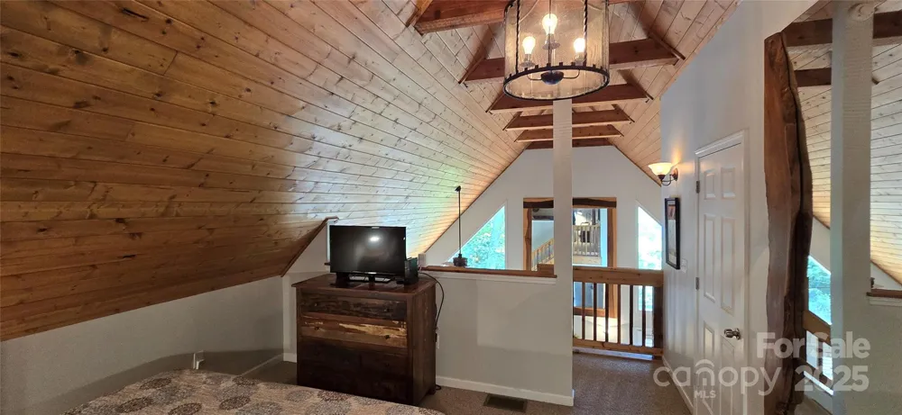 607 Rocky Top Trail Barnardsville, NC 28709