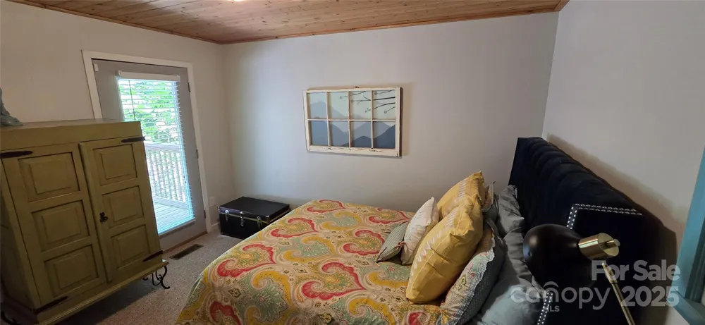 607 Rocky Top Trail Barnardsville, NC 28709
