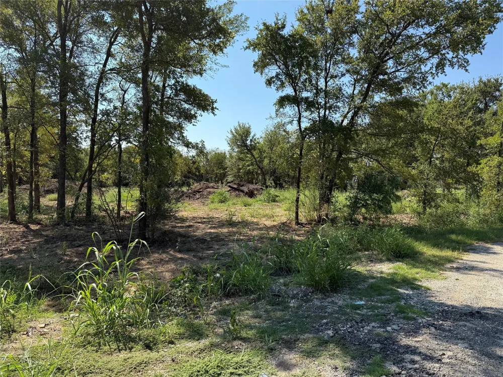 7136 Merrill Court Burleson, TX 76028
