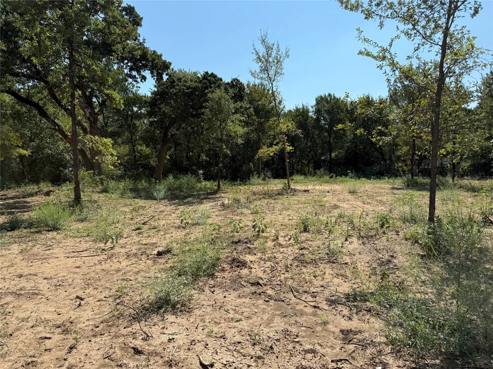 7136 Merrill Court Burleson, TX 76028