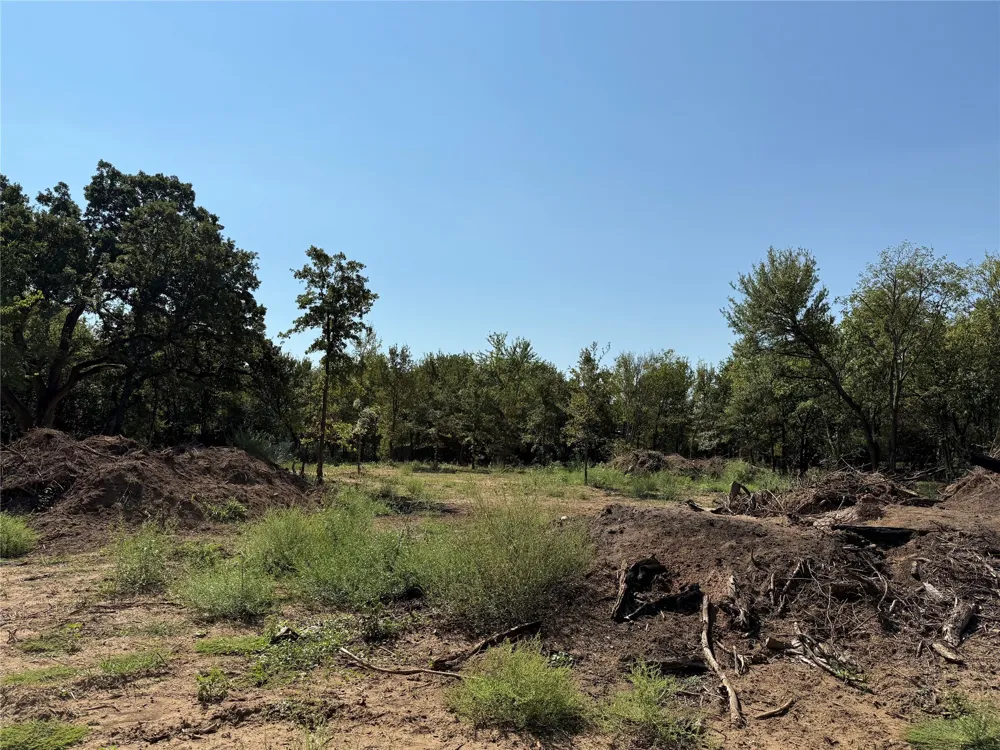 7136 Merrill Court Burleson, TX 76028