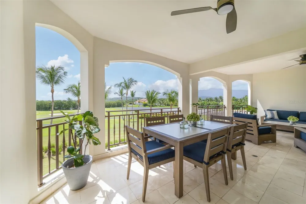 400 COCO BEACH BOULEVARD #G-301 Rio Grande, PR 00745