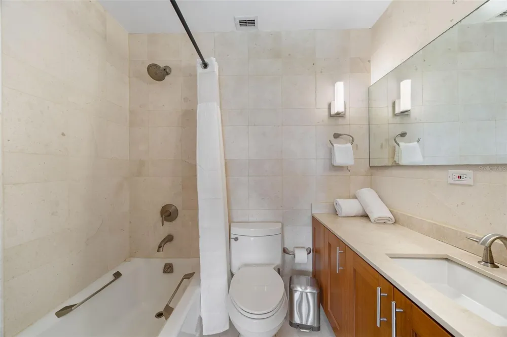 400 COCO BEACH BOULEVARD #G-301 Rio Grande, PR 00745