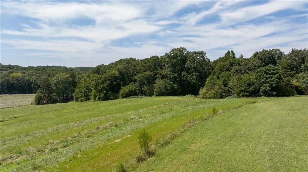 825 Hampton Way Monroe, GA 30656