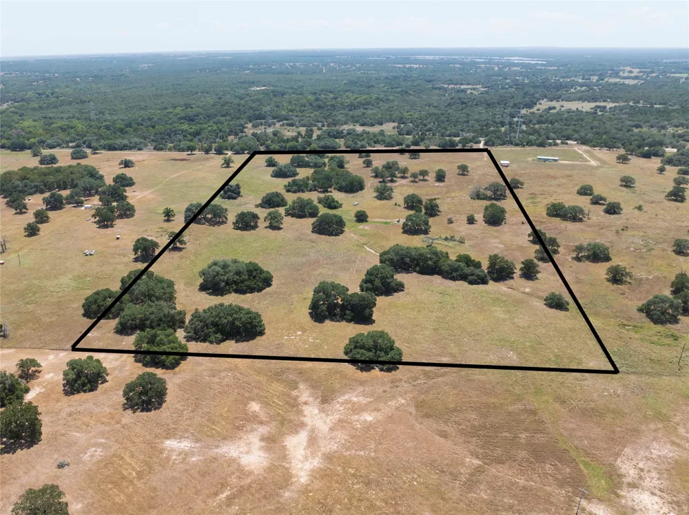 265 Boulton Creek Road Flatonia, TX 78941