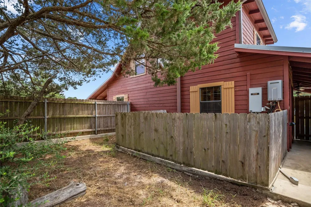2399 Cr 1885 Grapeland, TX 75844