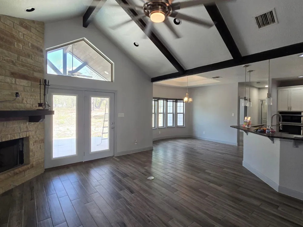 114 County Road 6863 Natalia, TX 78059