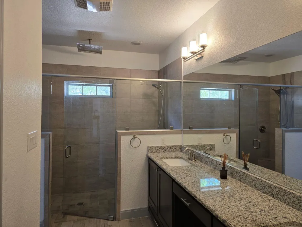 114 County Road 6863 Natalia, TX 78059