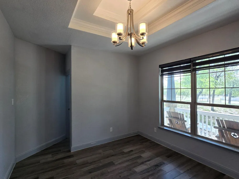 114 County Road 6863 Natalia, TX 78059