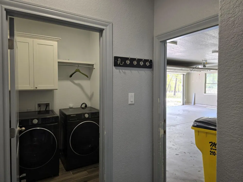 114 County Road 6863 Natalia, TX 78059