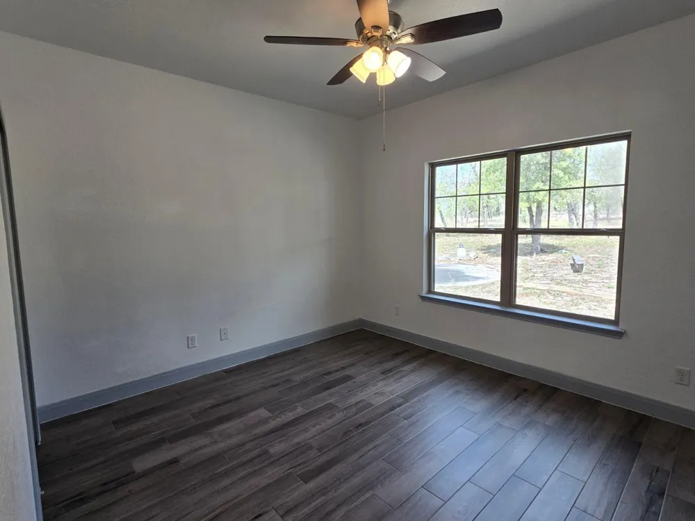 114 County Road 6863 Natalia, TX 78059
