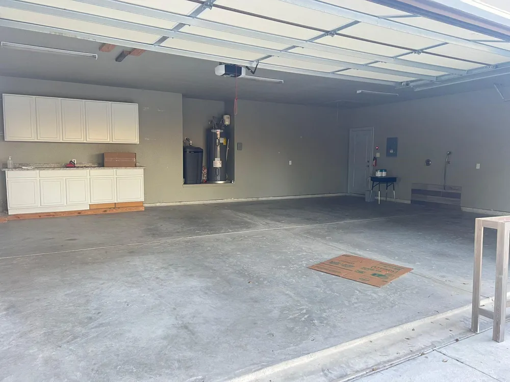 114 County Road 6863 Natalia, TX 78059