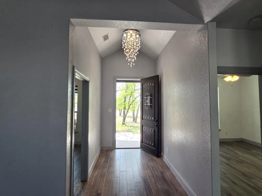 114 County Road 6863 Natalia, TX 78059
